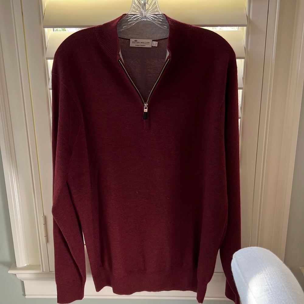 Maroon men’s crew zip cashmere sweater!